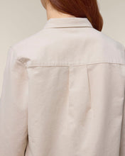Load image into Gallery viewer, Shell we dance 🐚- Embroidered Women's Oxford Shirt
