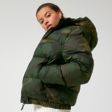 Load image into Gallery viewer, PUFFER JACKET
