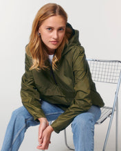Load image into Gallery viewer, THE UNISEX over the head jacket
